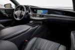 Lexus LS500h AWD 2017 года (NA)